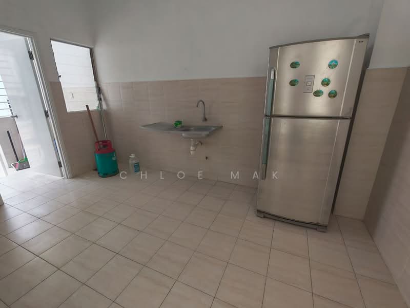 2-storey Terraced House for Rent in Setia Tropika (Johor Bahru) - Chloe Mak - Kitchen - PropertyGuru.com.my