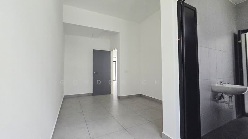 2-storey Terraced House for Sale in Taman Mount Austin (Tebrau) - Gordon Chai - Room 1 - PropertyGuru.com.my