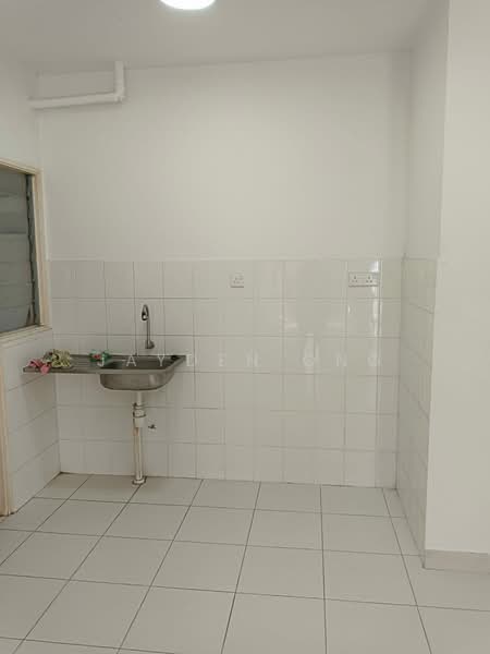 Apartment for Rent at D'Cerrum Apartment - Jayden Ong - Kitchen - PropertyGuru.com.my