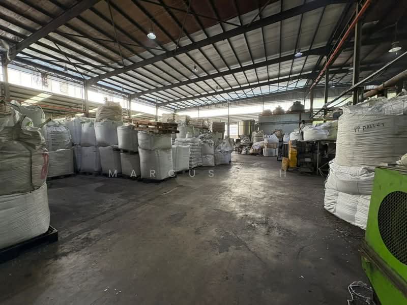 Detached Factory for Rent in Taman Perindustrian Senai (Senai) - Marcus Loh - Interior - PropertyGuru.com.my