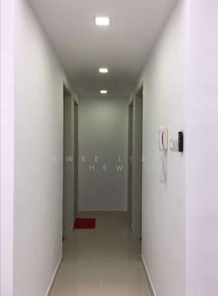 Condominium for Rent at Damai Hillpark - Swee Lian Hew - Corridor - PropertyGuru.com.my