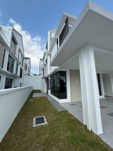 Cluster House for Sale in Horizon Hills (Iskandar Puteri (Nusajaya)) - Janelle Aw Yong - Exterior - PropertyGuru.com.my