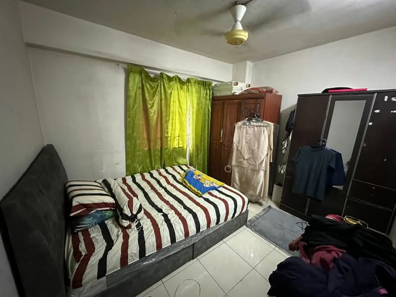 Apartment for Sale at Winner Court B - Jayden Chik - Bedroom - PropertyGuru.com.my