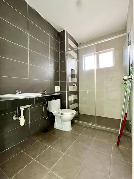 Bandar Baru Sri Klebang @ Parklane Residence untuk Untuk Dijual - RM 700,000, Apr 2026 - Bathroom - PropertyGuru.com.my