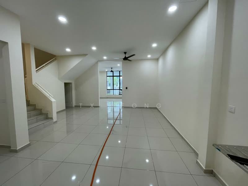 Ozana Residences Melaka untuk Untuk Dijual - RM 530,000, Apr 2026 - Living Room - PropertyGuru.com.my