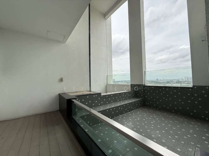 Apartment for Sale at Molek Pine 4 - Eliin Loo - Balcony - PropertyGuru.com.my