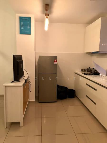 Condominium for Rent at Encorp Strand Residence - Evonne Yen - Kitchen - PropertyGuru.com.my