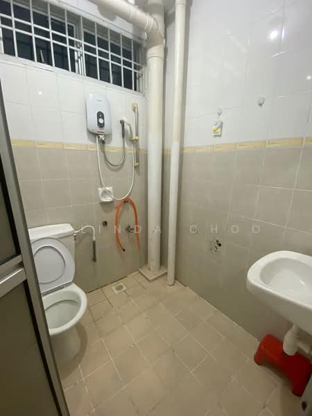 Apartment for Sale at Lake View Suites - Belinda Choo - Bathroom - PropertyGuru.com.my