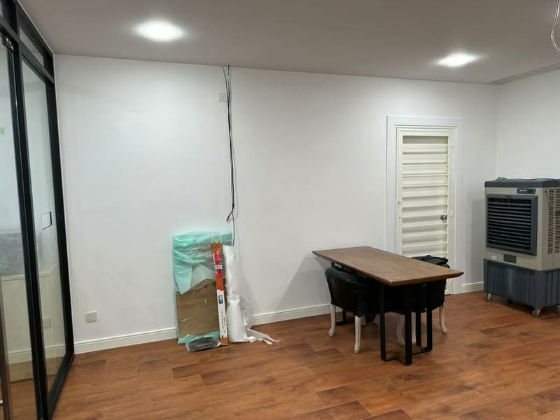 Office for Rent in Shah Alam (Selangor) - Simon Tan - Interior - PropertyGuru.com.my