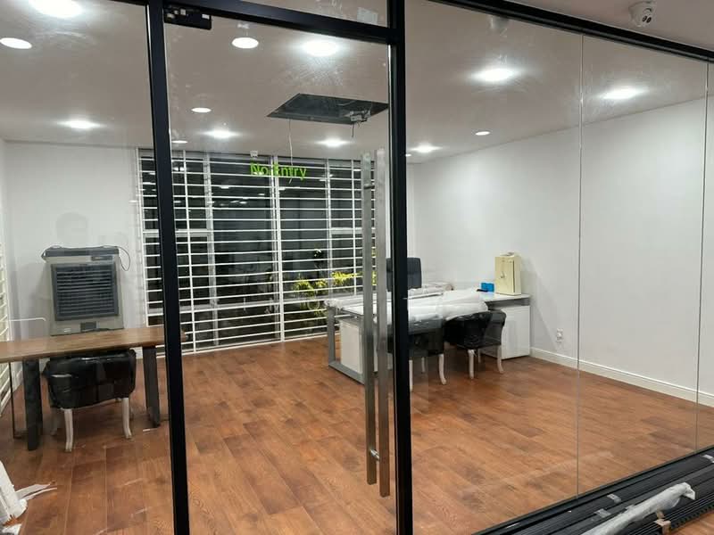 Shah Alam, Alam Nusantara, Seria 88 Fully Furnish Office untuk Untuk Disewa - RM 4,500 /bulan, Apr 2026 - Study - PropertyGuru.com.my