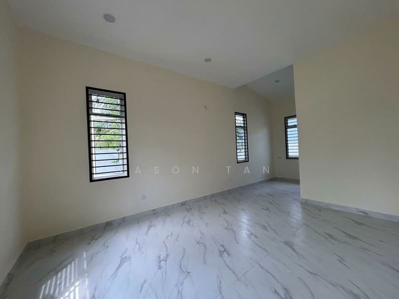 1-storey Terraced House for Sale in Bandar Putra (Kulai) - Jason Tan - Interior - PropertyGuru.com.my