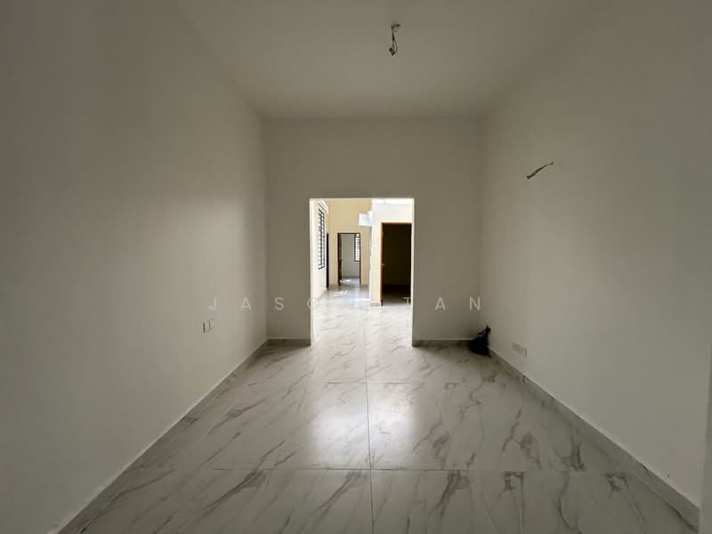 1-storey Terraced House for Sale in Bandar Putra (Kulai) - Jason Tan - Interior - PropertyGuru.com.my