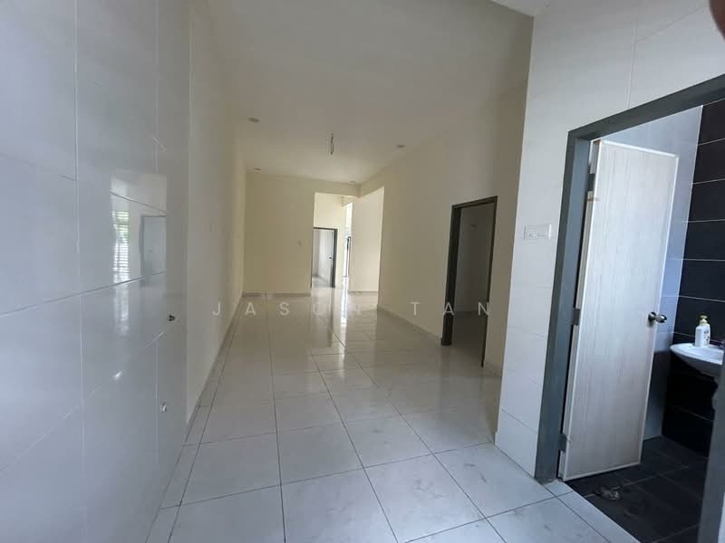 1-storey Terraced House for Sale in Bandar Putra (Kulai) - Jason Tan - Interior - PropertyGuru.com.my