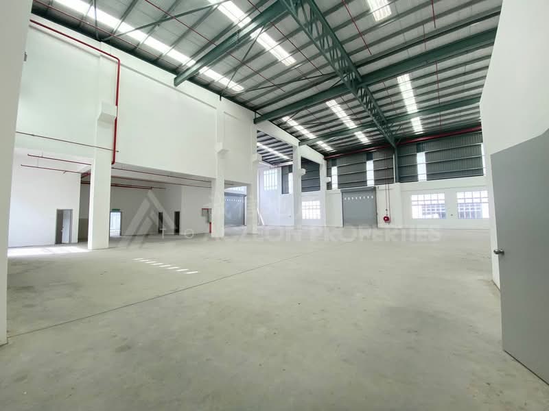 Detached Factory for Rent in Pasir Gudang (Johor) - Tom Chiew - Interior - PropertyGuru.com.my
