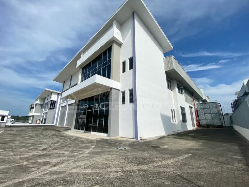 Detached Factory for Rent in Pasir Gudang (Johor) - Tom Chiew - Exterior - PropertyGuru.com.my