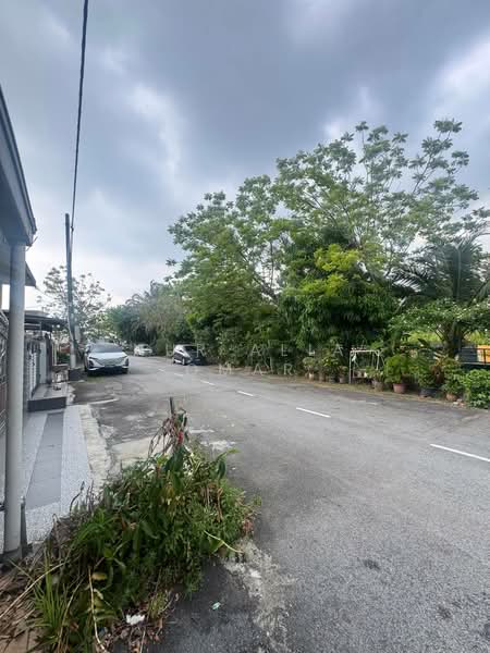 2-storey Terraced House for Sale in Bandar Puteri Klang (Klang) - Nur Alia Omar - Exterior - PropertyGuru.com.my