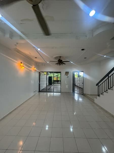 2-storey Terraced House for Sale in Bandar Puteri Klang (Klang) - Nur Alia Omar - Living Room - PropertyGuru.com.my