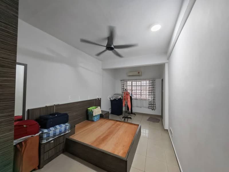 2-storey Terraced House for Sale in Taman Setapak (Setapak) - Eling Loo - Bedroom - PropertyGuru.com.my