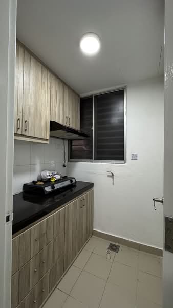 Selayang 18 untuk Untuk Dijual - RM 560,000, Apr 2026 - Kitchen - PropertyGuru.com.my