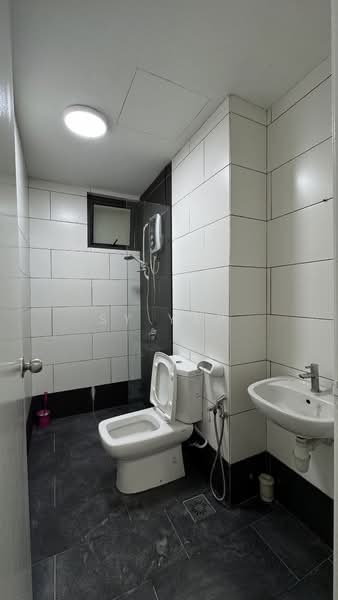 Selayang 18 untuk Untuk Dijual - RM 560,000, Apr 2026 - Bathroom - PropertyGuru.com.my