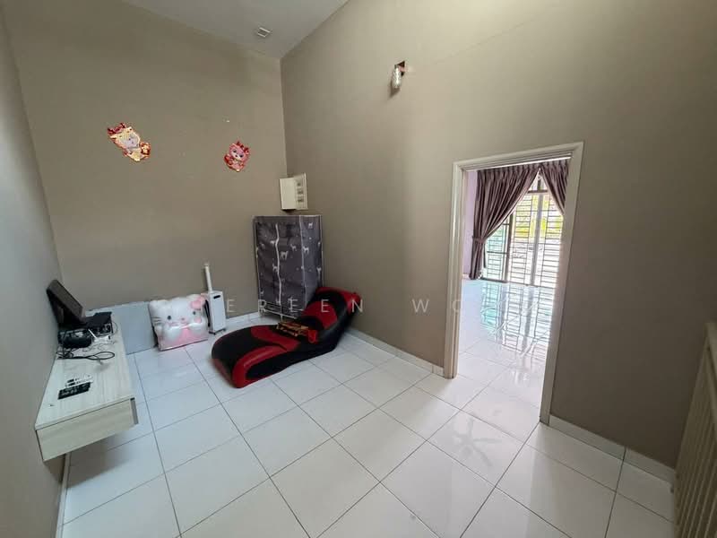 2-storey Terraced House for Sale in Taman Dato Onn (Johor Bahru) - Shereen Wong - Living Room - PropertyGuru.com.my