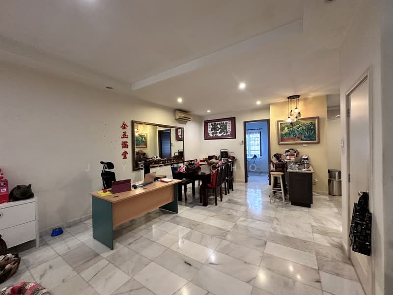 3-storey Terraced House for Sale in Taman Esplanad (Bukit Jalil) - Jayson chong - Study - PropertyGuru.com.my