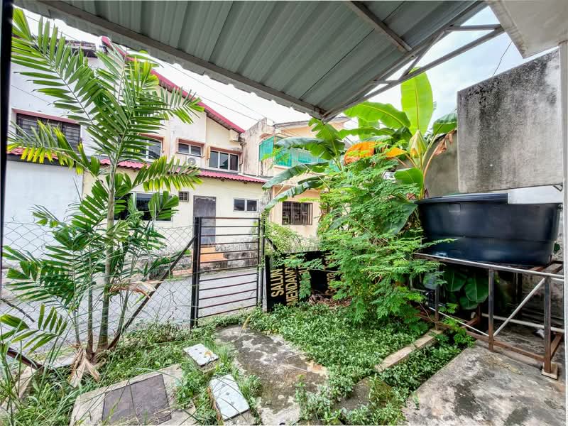 2-storey Terraced House for Sale in Subang Jaya (Selangor) - Luqman Ramli - Exterior - PropertyGuru.com.my