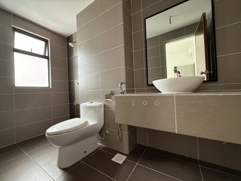 Service Residence for Sale at G Residence - Eliin Loo - Bathroom - PropertyGuru.com.my