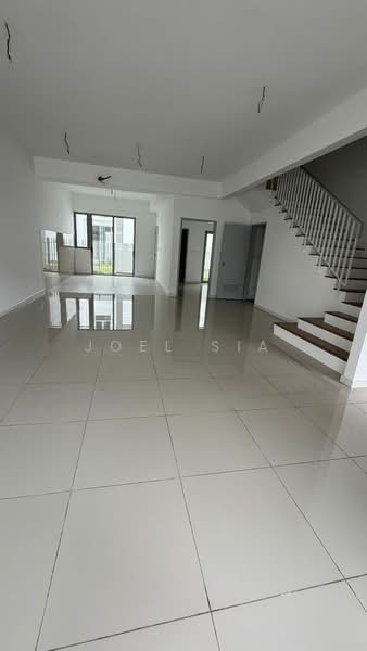 Brand New Double Storey 22x75 Mio Spring Gamuda Cove House For Sale untuk Untuk Dijual - RM 980,000, Apr 2026 - Living Room - PropertyGuru.com.my