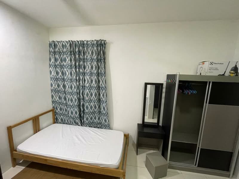Apartment for Sale at Puncak Hijauan - Addy Ng - Bedroom - PropertyGuru.com.my
