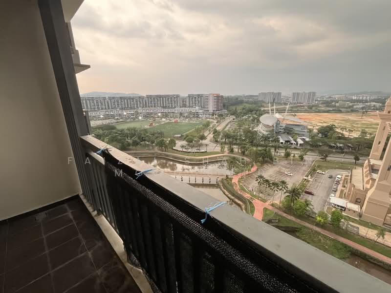 Suria Residence untuk Untuk Disewa - RM 2,000 /bulan, Mac 2026 - Balcony - PropertyGuru.com.my