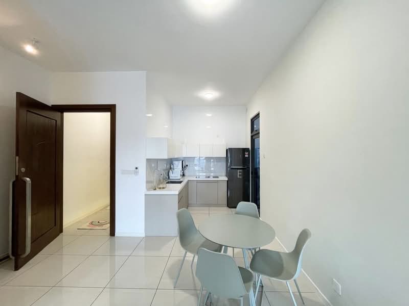 Condominium for Rent at Queens Residences Q2 @ Queens Waterfront - Minggie . - Kitchen - PropertyGuru.com.my