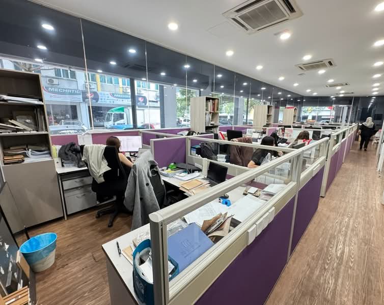 Kedai / Pejabat untuk Dijual di Kota Damansara (Selangor) - Vincent Lee - Interior - PropertyGuru.com.my