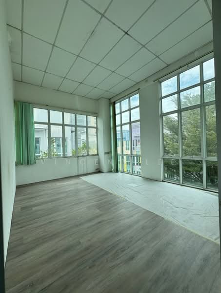 Kedai / Pejabat untuk Dijual di Kota Damansara (Selangor) - Vincent Lee - Interior - PropertyGuru.com.my