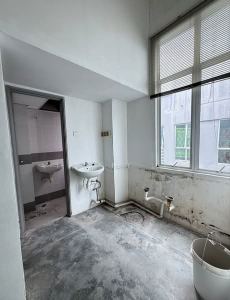 Shop / Office for Sale in Kota Damansara (Selangor) - Vincent Lee - Bathroom - PropertyGuru.com.my