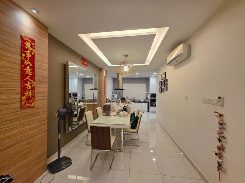 3-storey Terraced House for Sale in Prima Selayang (Selayang) - Kiing TW - Dining Room - PropertyGuru.com.my