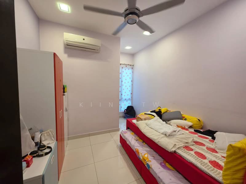 3-storey Terraced House for Sale in Prima Selayang (Selayang) - Kiing TW - Bedroom - PropertyGuru.com.my