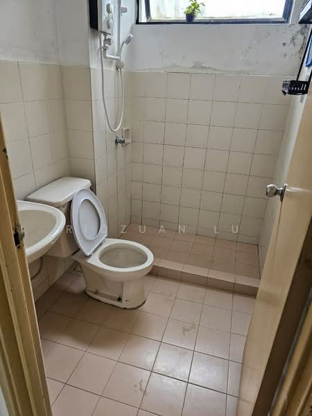 Cyberia Smart Homes untuk Untuk Dijual - RM 290,000, Apr 2026 - Bathroom - PropertyGuru.com.my