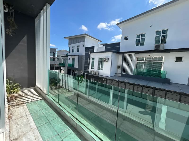 Cluster House for Sale in Taman Mutiara Mas (Skudai) - Jason Tan - Exterior - PropertyGuru.com.my