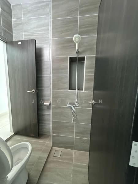 Cluster House for Sale in Taman Mutiara Mas (Skudai) - Jason Tan - Bathroom - PropertyGuru.com.my