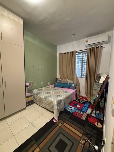 Apartment for Rent at Idaman Abadi - Harry Tan - Bedroom - PropertyGuru.com.my