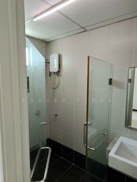 Centrestage Designer Suite untuk Untuk Dijual - RM 400,000, Mac 2026 - Bathroom - PropertyGuru.com.my