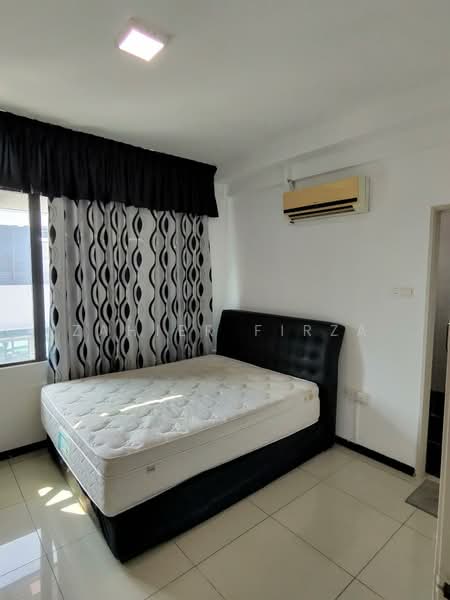 Centrestage Designer Suite untuk Untuk Dijual - RM 400,000, Mac 2026 - Bedroom - PropertyGuru.com.my