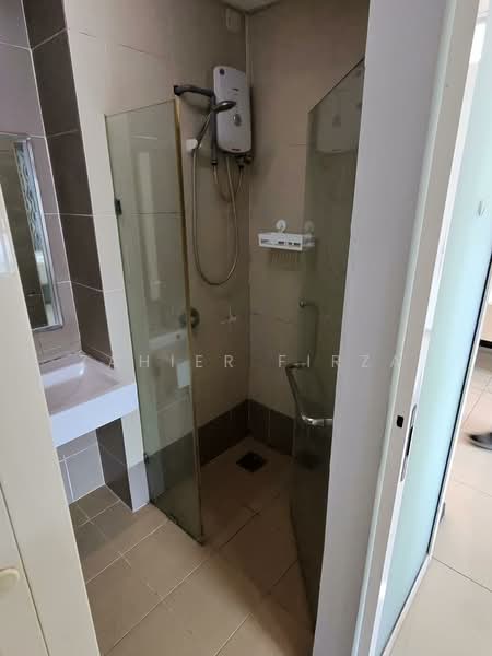 Centrestage Designer Suite untuk Untuk Dijual - RM 400,000, Mac 2026 - Bathroom - PropertyGuru.com.my