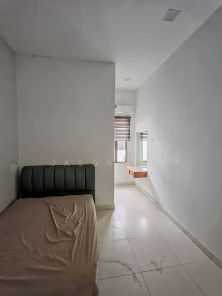 2-storey Terraced House for Sale in Taman Dato Onn (Johor Bahru) - Jason Tan - Bedroom - PropertyGuru.com.my