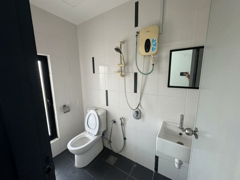 Suria Jaya untuk Untuk Dijual - RM 240,000, Mac 2026 - Bathroom - PropertyGuru.com.my