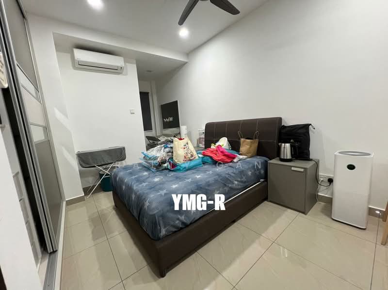 2-storey Terraced House for Sale in Bukit Raja (Selangor) - Rainy Gan - Bedroom - PropertyGuru.com.my