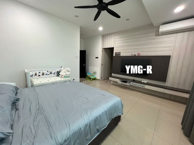 2-storey Terraced House for Sale in Bukit Raja (Selangor) - Rainy Gan - Bedroom - PropertyGuru.com.my