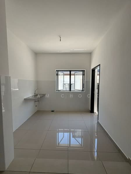 Untuk Dijual - M Panora