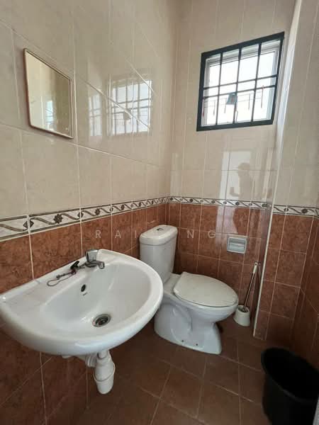 Terraced House for Rent in Johor Bahru (Johor) - Rain Ng - Bathroom - PropertyGuru.com.my